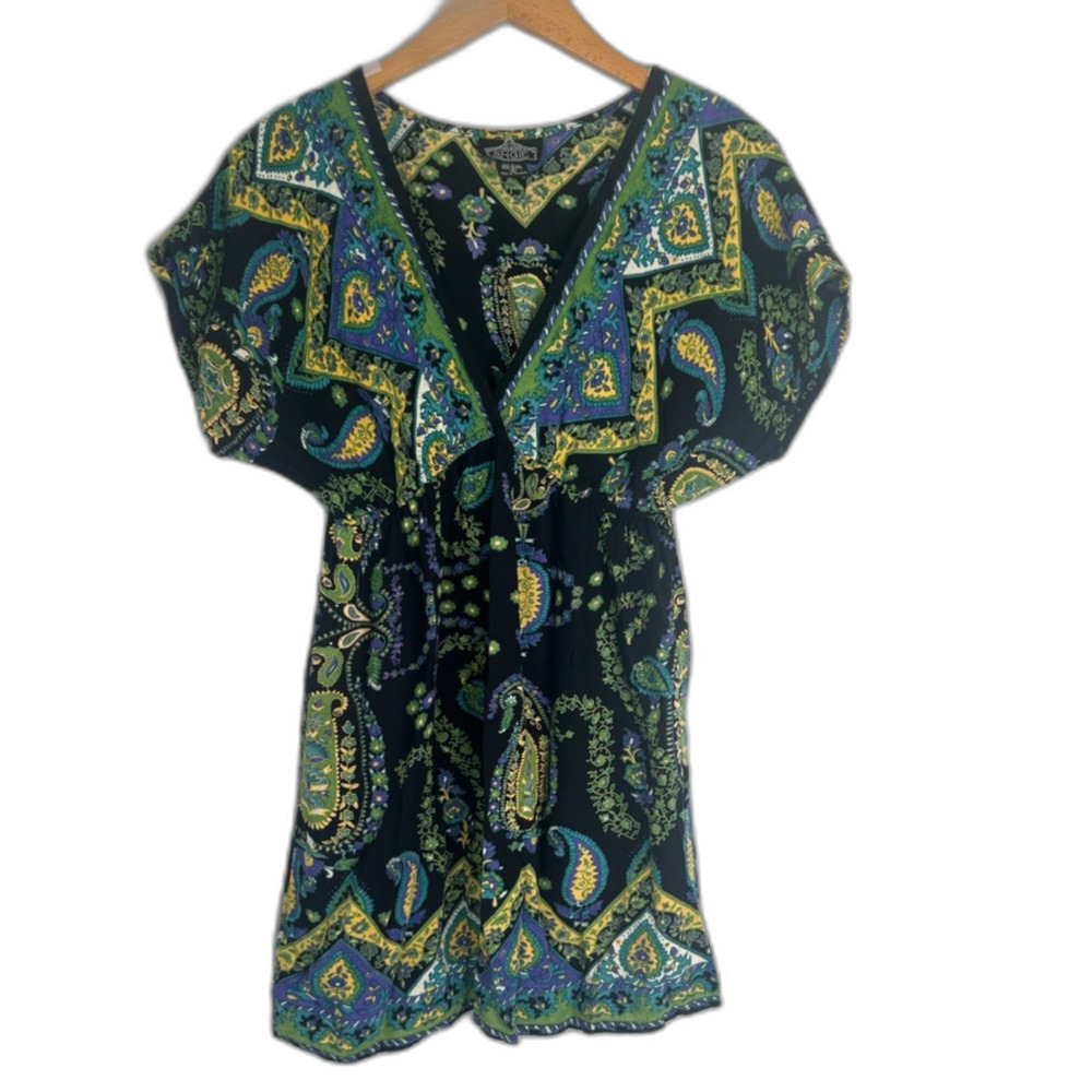 Angie Short Sleeve Vneck Paisley Floral Boho Blouse Size Small